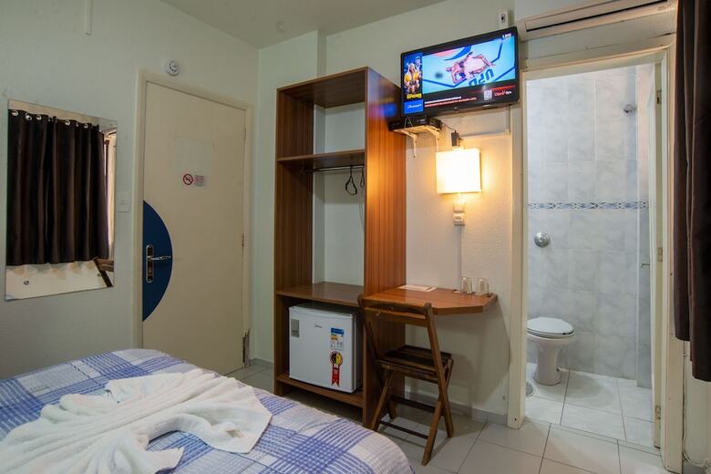 Bandeira Hotel