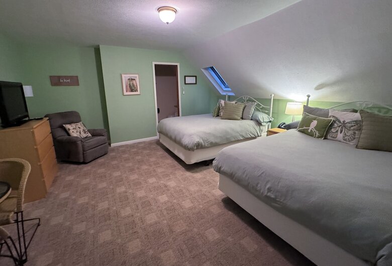 Bed & Breakfast The Seasons Inn At Nicks Place