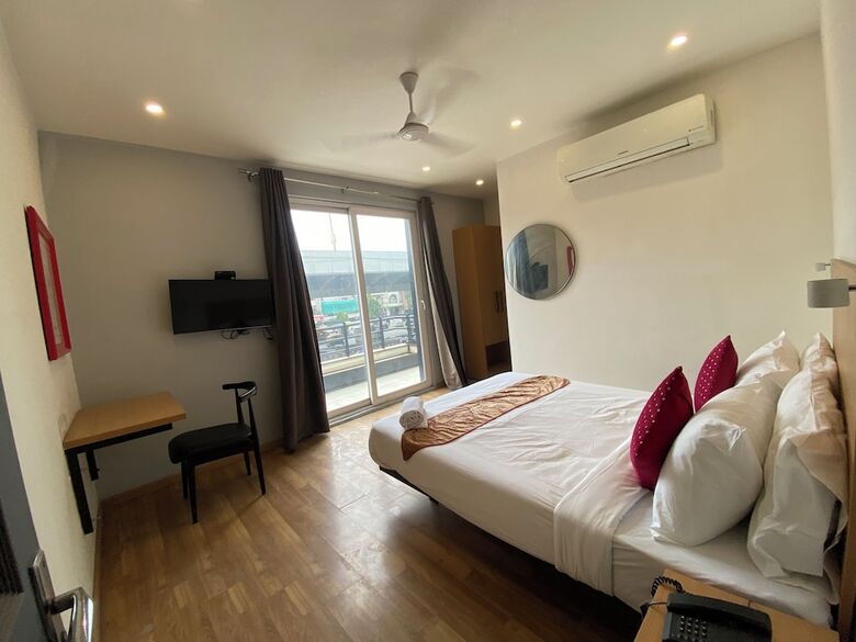 F9 Hotels