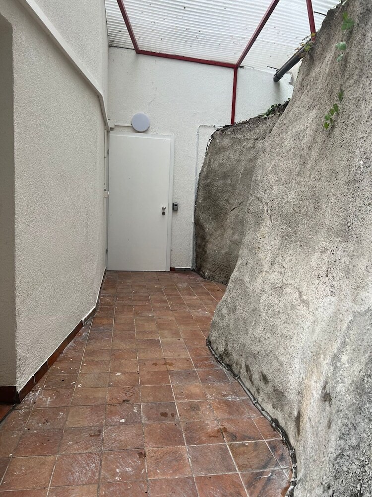 Castel View