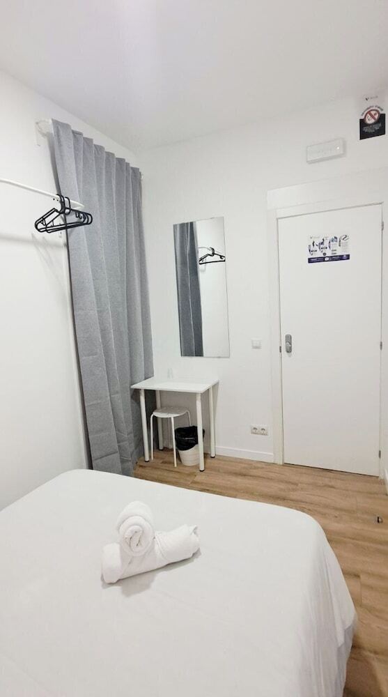Hotel Ayz Joaqu�n Pol - Auto Check-in Property