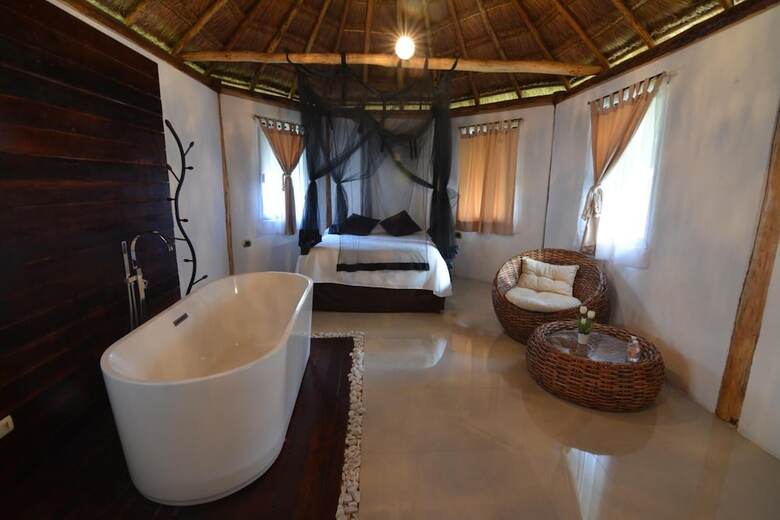 Hotel Caba�as Luxury Bacalar