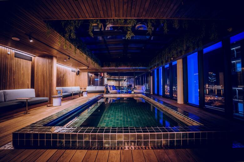 The Rockefeller Hotel By Newmark