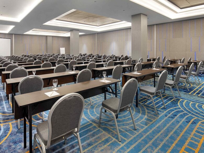 Hotel Ibis Styles Semarang Simpang Lima