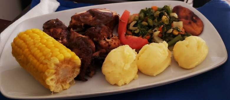 Bed & Breakfast 237 Bratton Ave
