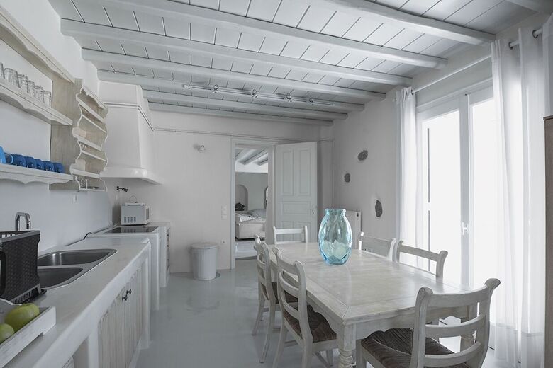 Amaris Mykonian Residence