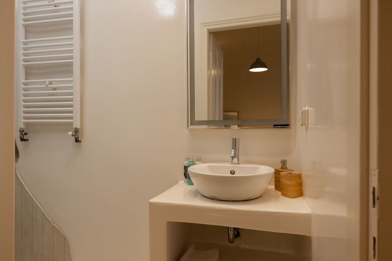 Amaris Mykonian Residence
