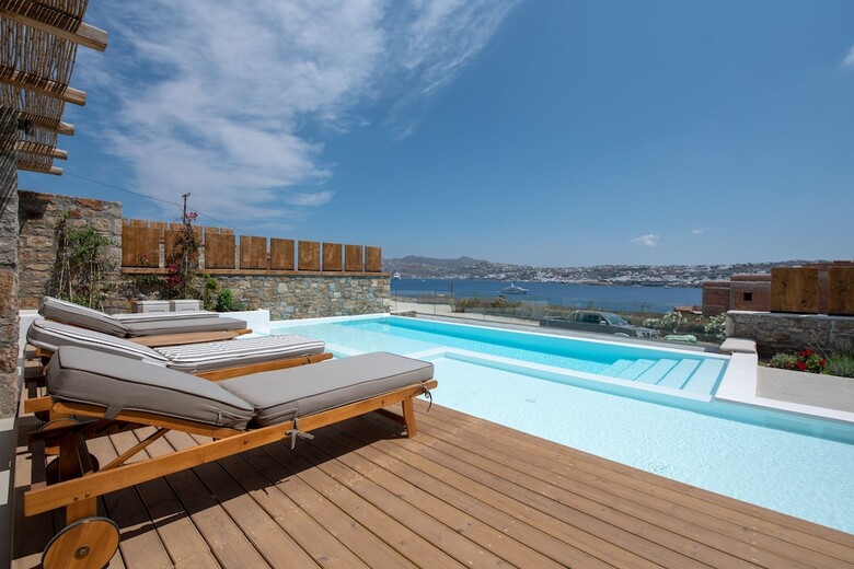 Amaris Mykonian Residence