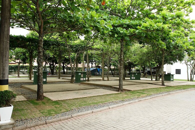 Paraiso Tropical Apartamentos E Camping