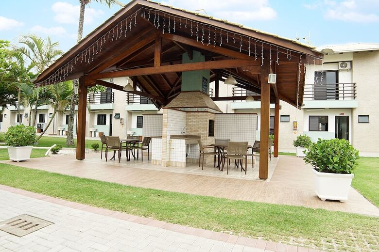 Paraiso Tropical Apartamentos E Camping