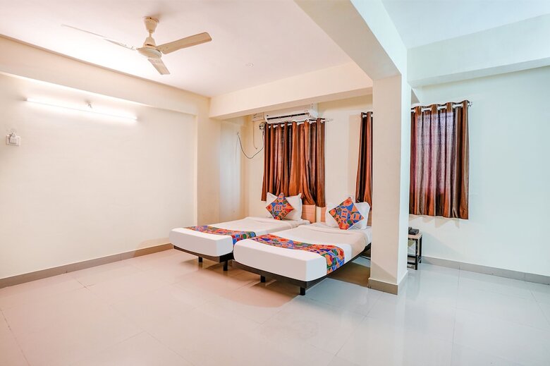 Hotel Fabexpress Samruddhi Park Inn