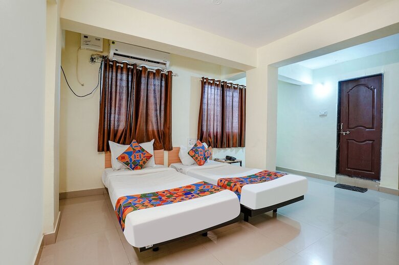Hotel Fabexpress Samruddhi Park Inn