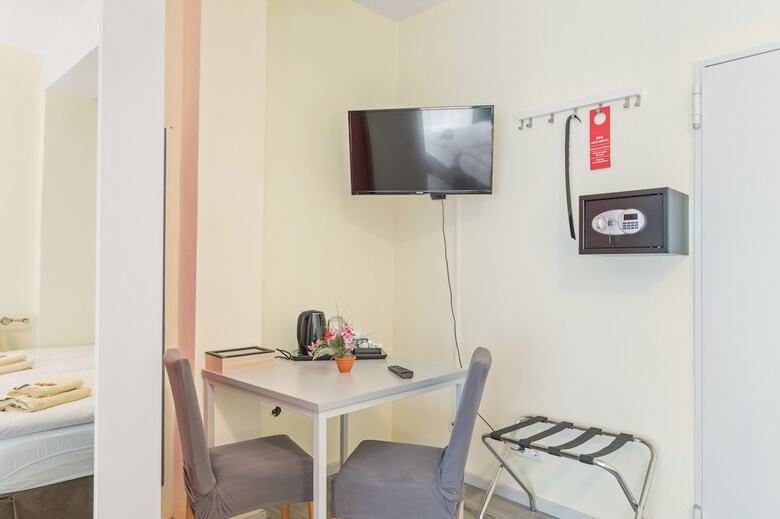Hotel M�rikestra�e 56