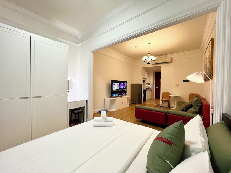 Diny Aparthotel - Rooftop Pool - The Manor 2