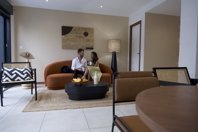 Hotel 10 Rue Du Four � Chaux