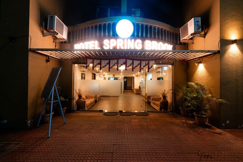 Hotel Treebo Spring Brooks, Kalyani Nagar