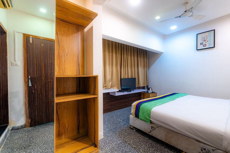 Hotel Treebo Spring Brooks, Kalyani Nagar