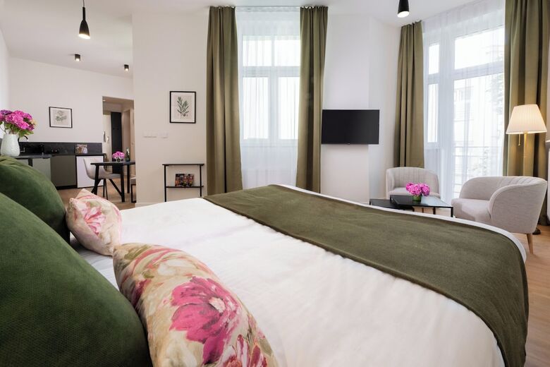 Aparthotel Rajska Residence