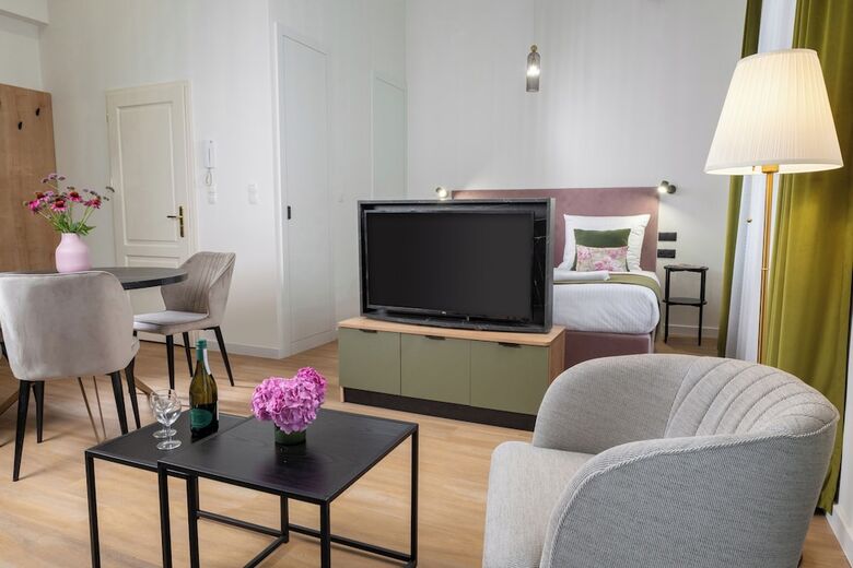 Aparthotel Rajska Residence