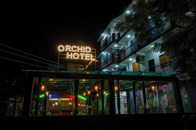 Orchid Hotel And Hostel
