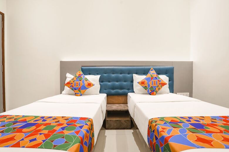 Fabhotel Jr Residency I