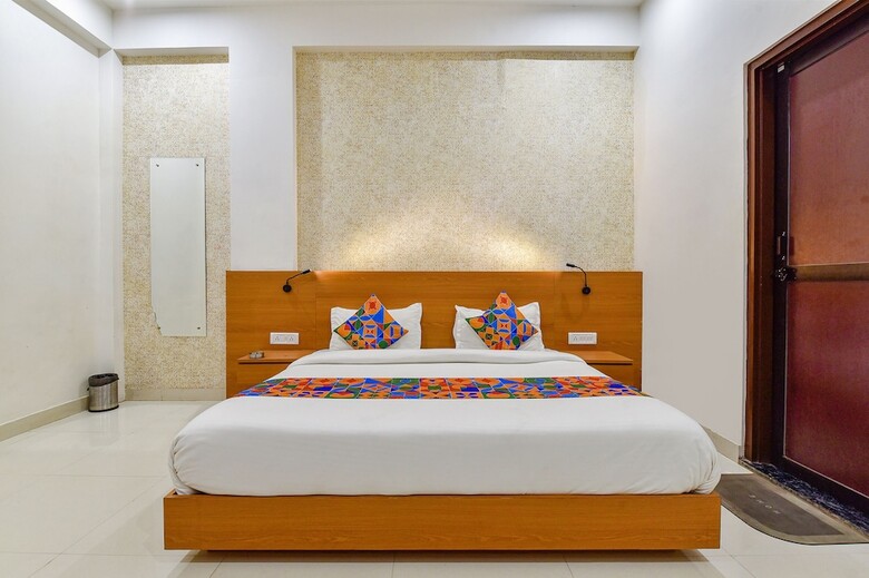 Fabhotel Alexa