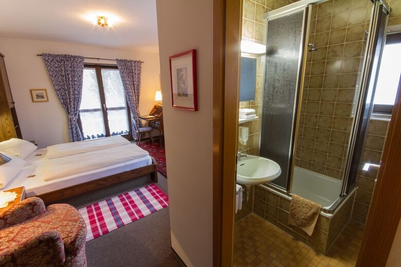 Hotel Alexandra