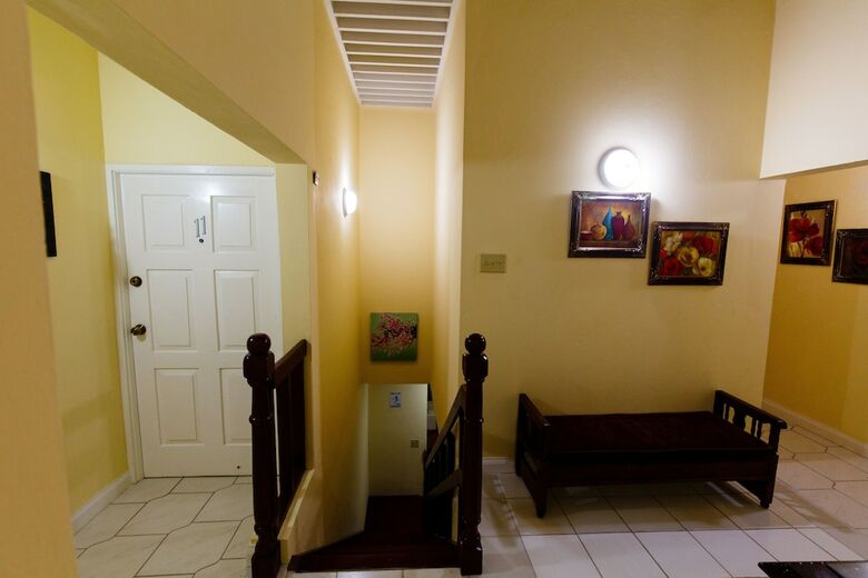 Hotel Jasmine Inn