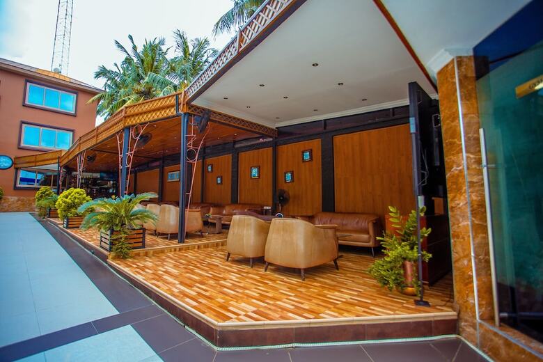 Hotel Silicon Lodge