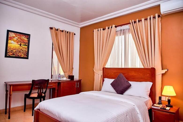 Hotel Silicon Lodge