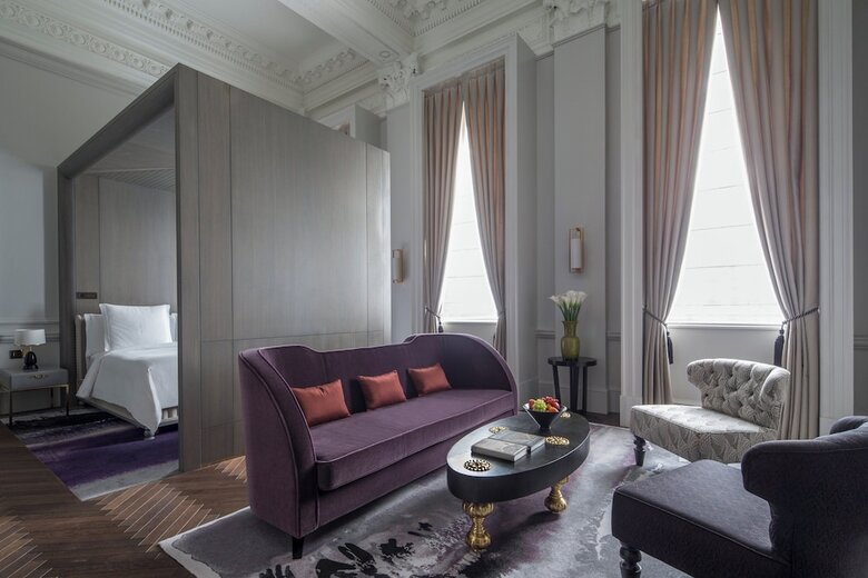 Four Seasons Hotel London At Tower Bridge