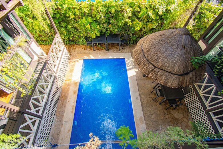 Hotel Alicat Villas