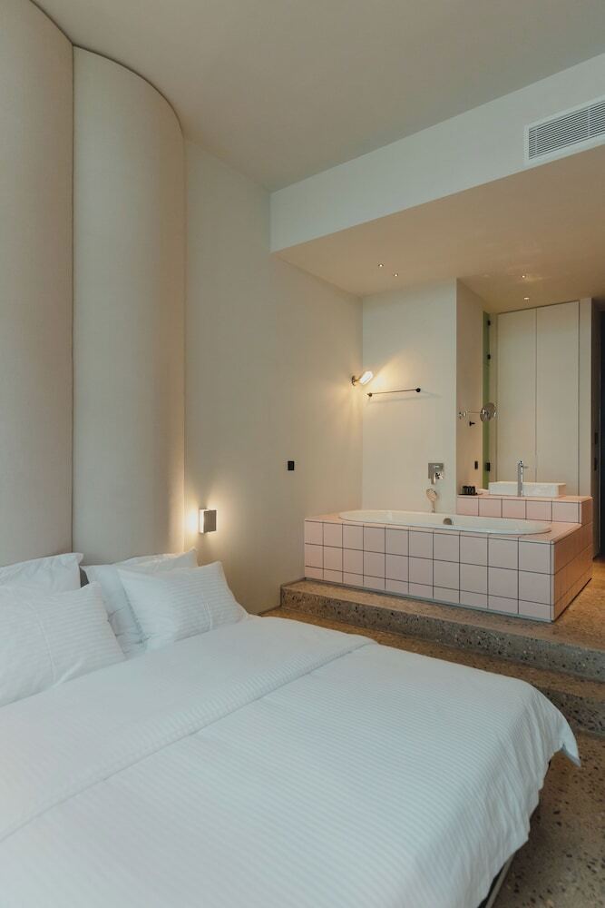 Hotel Plexispace