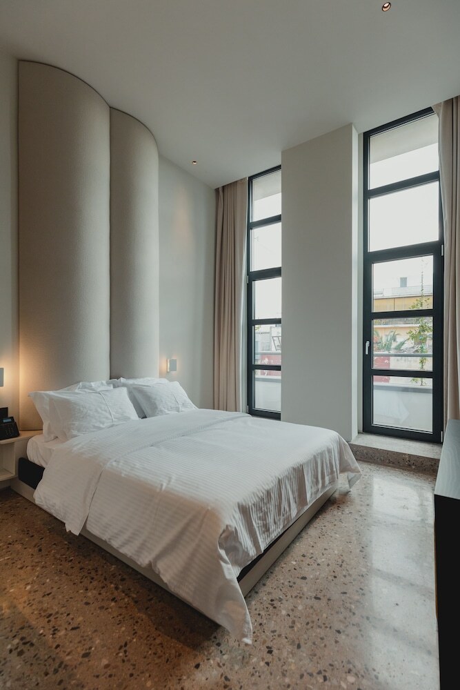Hotel Plexispace