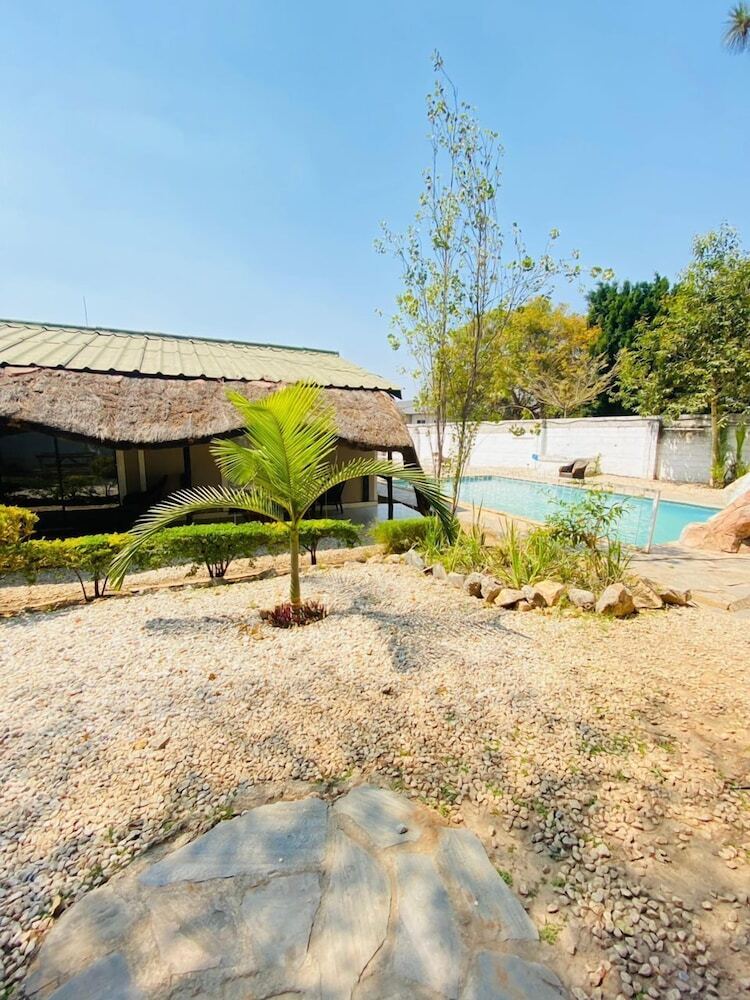 Royal Olympia Lodge And Safaris