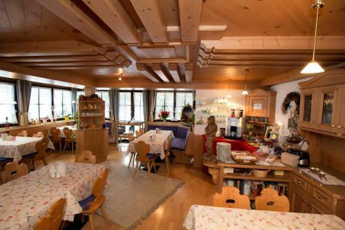 Hostal Almhof-reithof Pitztal