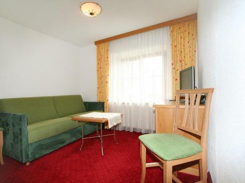 Apartment Sankt Leonhard Im Pitztal 1