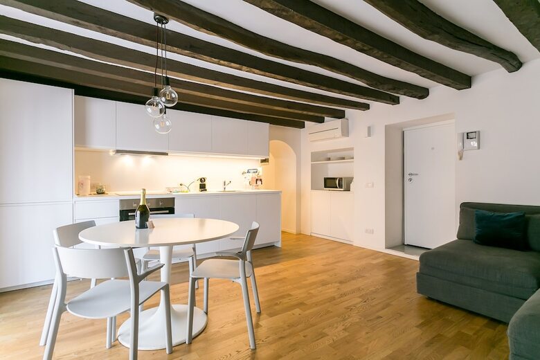 Milano Apartments Mortara 17