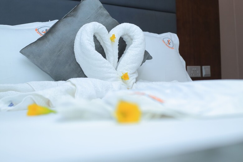 Jinna Suites Hotel