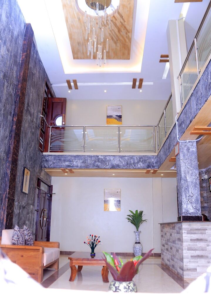 Jinna Suites Hotel