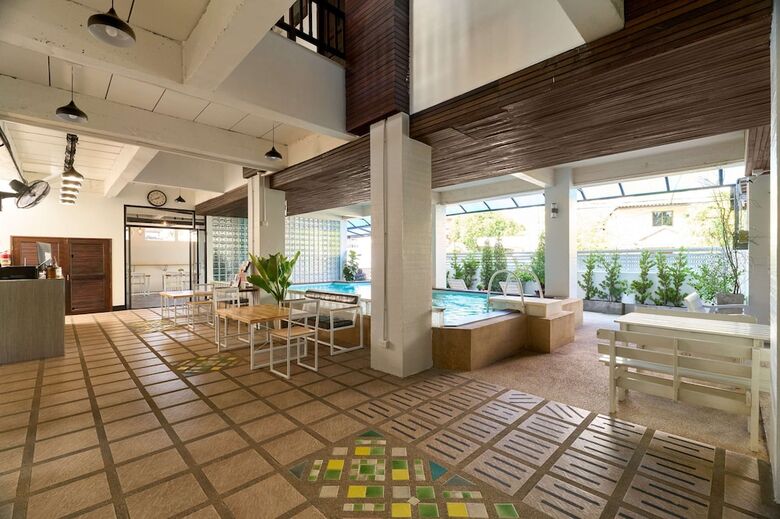 Thapae60 Mini Hotel