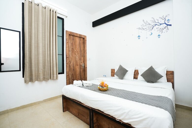 Hotel Antra Stay By Ashoka Group