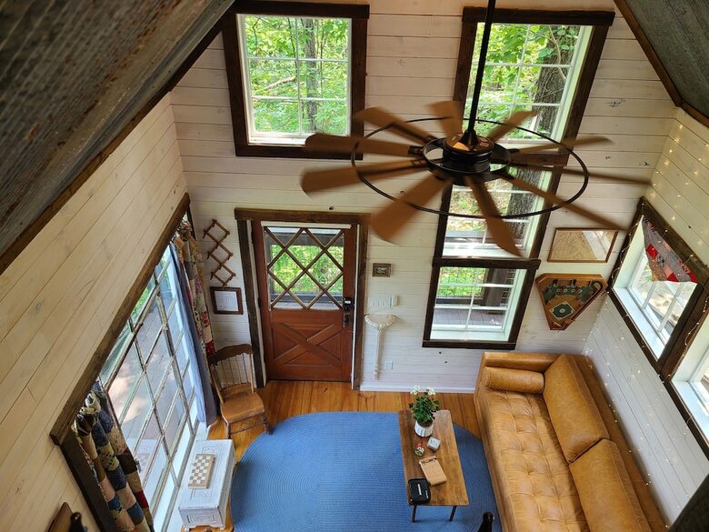 The Treetop Hideaways At Ruby Falls