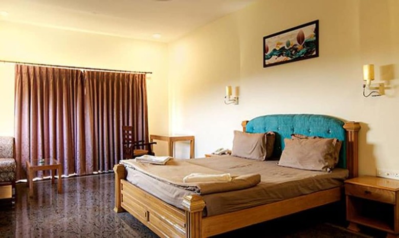 Fabhotel Prime Sparv Aulakhs Resort