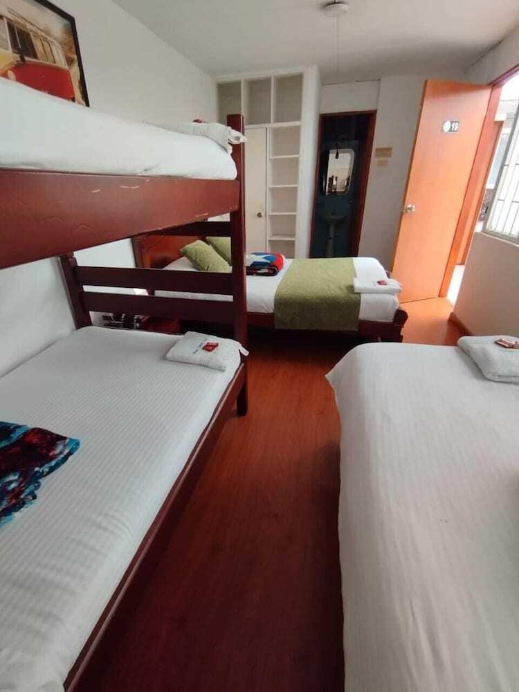 Hotel Comic City