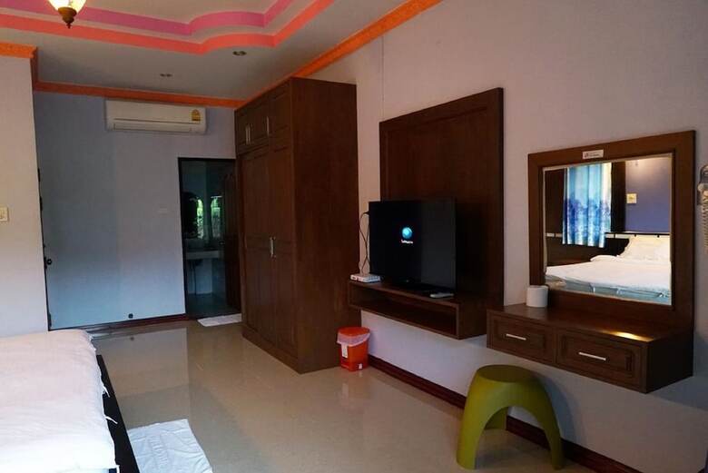 Hotel Rattikanchana Resort