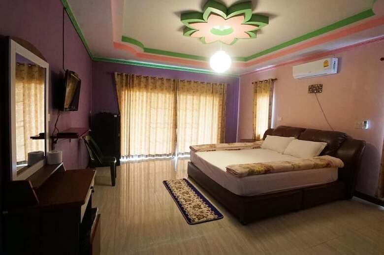 Hotel Rattikanchana Resort
