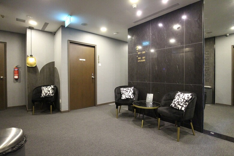 Hotel St Signature Bugis Beach, Dayuse, 5 Hours: 9am-2pm