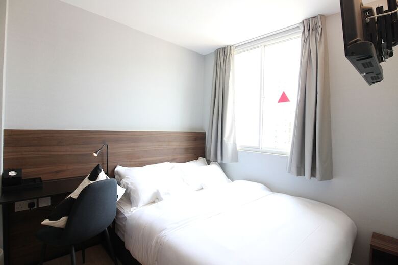 Hotel St Signature Bugis Beach, Dayuse, 5 Hours: 9am-2pm