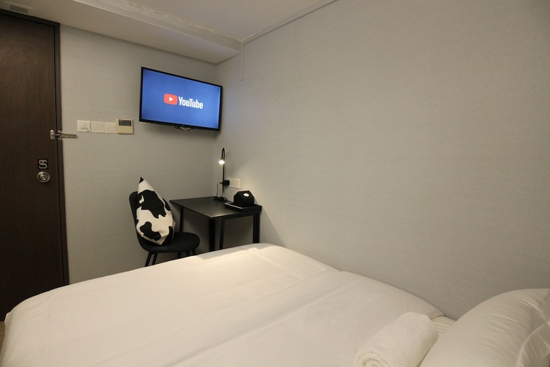 Hotel St Signature Bugis Beach, Dayuse, 5 Hours: 9am-2pm